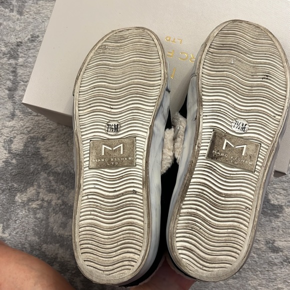 Marc fisher shearling sneakers - Picture 4 of 5